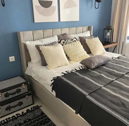 Апартаменты 2+1 Luxury Flat ,near Old Town *